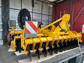 Disc stubble cultivator Agrisem Disc-O-Mulch Série R porté Fixe