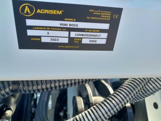No-till seed drill Agrisem mBOSS Rétractable