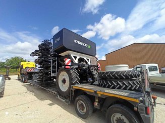 No-till seed drill Agrisem Strip-Cat II traîné Repliable