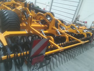 Disc stubble cultivator Agrisem Disc-O-Mulch Série R traîné Repliable