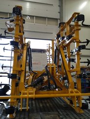 Tined stubble cultivator Agrisem Vibromulch porté Repliable