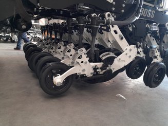 No-till seed drill Agrisem mBOSS Rétractable