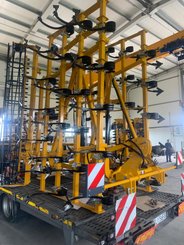 Tined stubble cultivator Agrisem Vibromulch porté Repliable