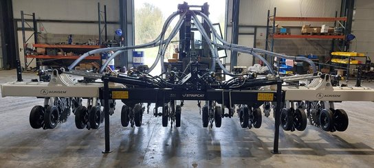 No-till seed drill Agrisem Strip-Cat II porté Repliable