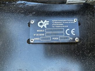 No-till seed drill Agrisem Strip-Cat II traîné Repliable