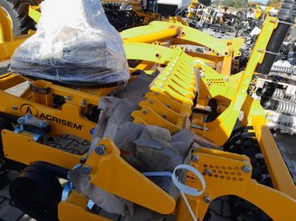 Miscellaneous farm Agrisem Vibrosem porté Fixe