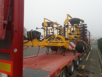 Tined stubble cultivator Agrisem Vibromulch traîné Repliable