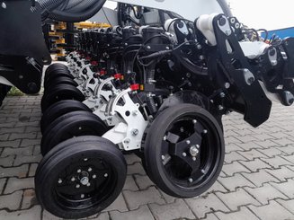 No-till seed drill Agrisem mBOSS Rétractable