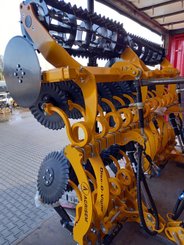 Disc stubble cultivator Agrisem Disc-O-Vigne