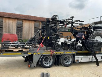 No-till seed drill Agrisem Strip-Cat II traîné Repliable