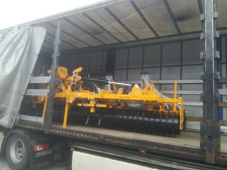 Conventional-till seed drill Agrisem Multi-Tillage porté Repliable