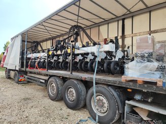 No-till seed drill Agrisem Strip-Cat II porté Repliable