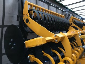 Disc stubble cultivator Agrisem Disc-O-Vigne