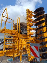 Disc stubble cultivator Agrisem Disc-O-Mulch Gold traîné Repliable