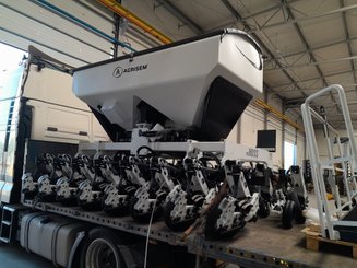 No-till seed drill Agrisem mBOSS Fixe