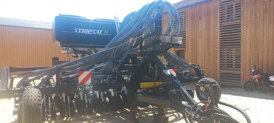 No-till seed drill Agrisem Strip-Cat II traîné Repliable