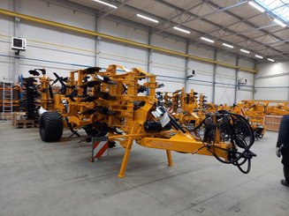 Stubble cultivator Agrisem Maximulch Série 6 traîné Repliable