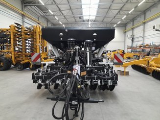 No-till seed drill Agrisem mBOSS Rétractable