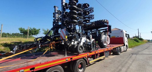 No-till seed drill Agrisem Strip-Cat II traîné Repliable