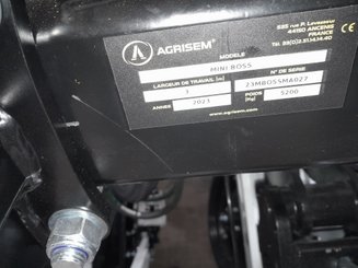 No-till seed drill Agrisem mBOSS Rétractable