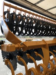 Disc stubble cultivator Agrisem Disc-O-Vigne