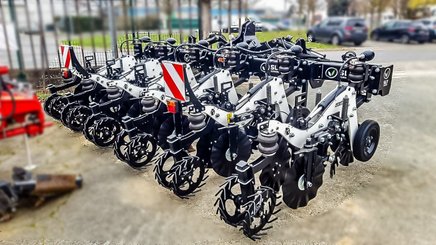 No-till seed drill Agrisem Strip-Cat II porté Repliable