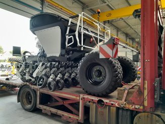 No-till seed drill Agrisem mBOSS Rétractable