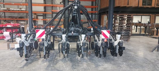 No-till seed drill Agrisem Strip-Cat II porté Repliable