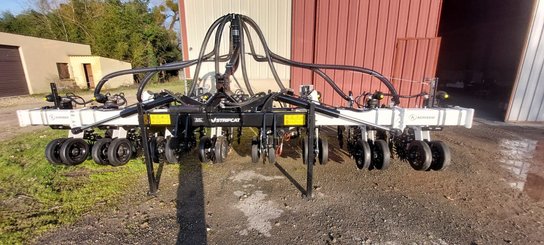 No-till seed drill Agrisem Strip-Cat II porté Repliable