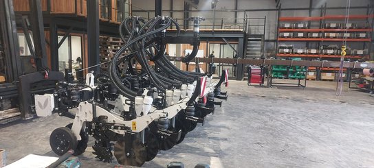 No-till seed drill Agrisem Strip-Cat II porté Repliable
