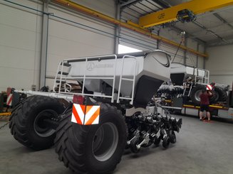 No-till seed drill Agrisem mBOSS Rétractable