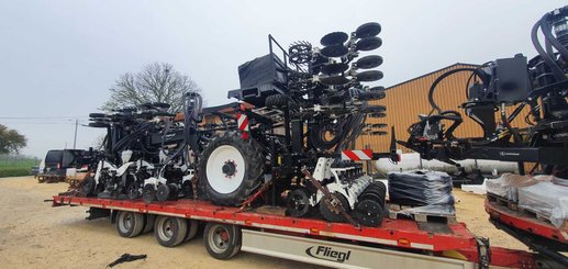 No-till seed drill Agrisem Strip-Cat II traîné Repliable