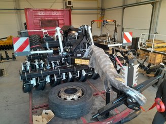 No-till seed drill Agrisem mBOSS Rétractable