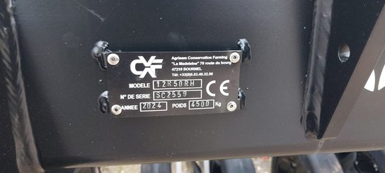 No-till seed drill Agrisem Strip-Cat II porté Repliable