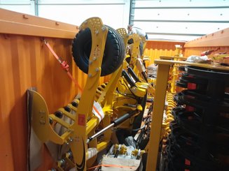 Disc stubble cultivator Agrisem Disc-O-Mulch Série R traîné Repliable