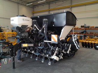 No-till seed drill Agrisem mBOSS Rétractable