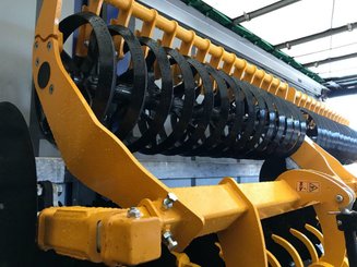 Disc stubble cultivator Agrisem Disc-O-Vigne