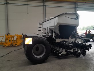 No-till seed drill Agrisem mBOSS Rétractable