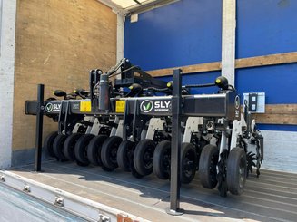 No-till seed drill Agrisem Strip-Cat II porté Fixe