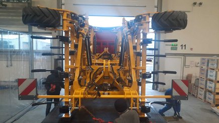 Tined stubble cultivator Agrisem Vibromulch porté Repliable