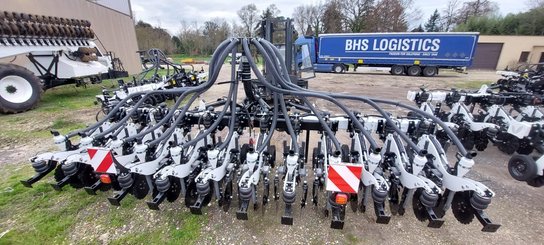 No-till seed drill Agrisem Strip-Cat II porté Repliable