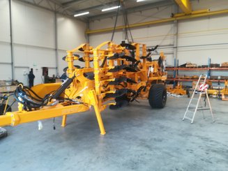 Stubble cultivator Agrisem Maximulch Série 6 traîné Repliable