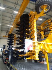 Disc stubble cultivator Agrisem Disc-O-Mulch Gold traîné Repliable