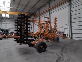 Disc stubble cultivator Agrisem Disc-O-Mulch Série R traîné Repliable