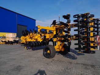 Stubble cultivator Agrisem Maximulch Série 5 traîné Repliable