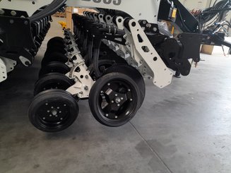 No-till seed drill Agrisem mBOSS Rétractable