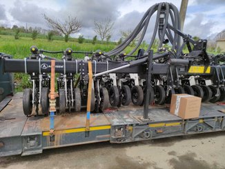 No-till seed drill Agrisem Strip-Cat II porté Repliable