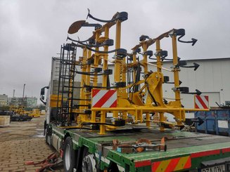 Tined stubble cultivator Agrisem Vibromulch porté Repliable