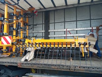 Tined stubble cultivator Agrisem Vibromulch porté Repliable