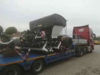 No-till seed drill Agrisem mBOSS Rétractable